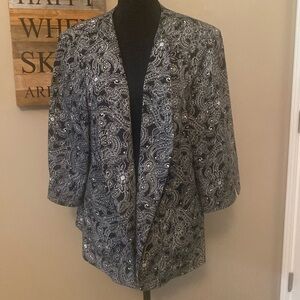 Briggs New York bl/wh paisley jacket, one front button, Sz 16W, unlined, EUC